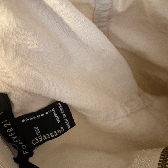 Forever 21 Cream mini dress - Picture 4 of 4